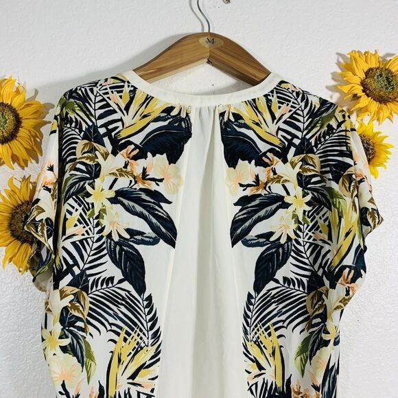 Rose & Olive Floral Oversized Short Sleeve Blouse Size Small Women’s - Picture 4 of 7